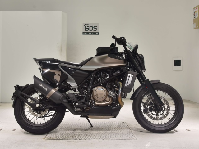 Husqvarna SVARTPILEN 701 2020