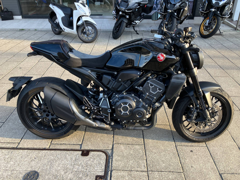 Honda CB1000R 2022