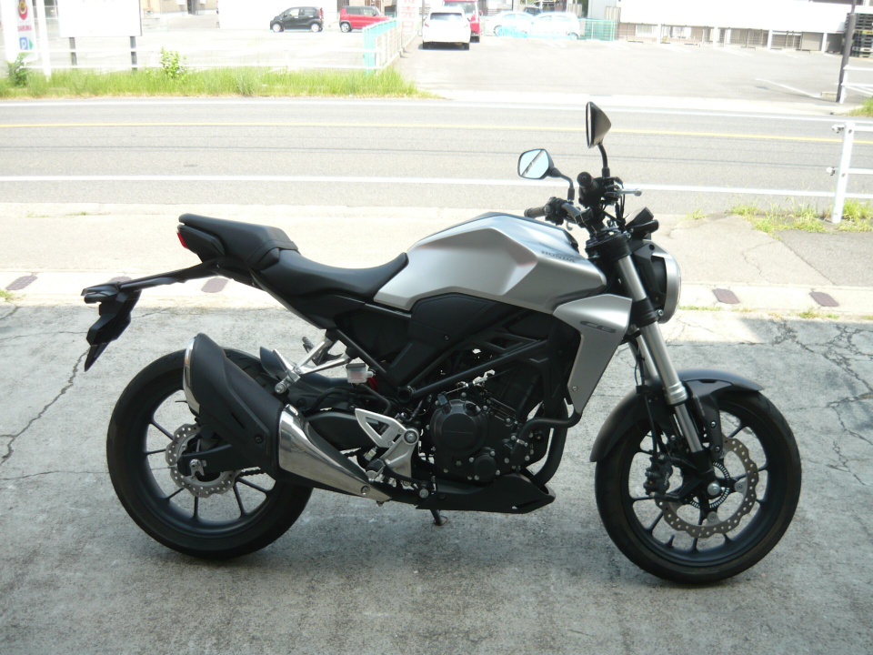 Honda CB250R 2018
