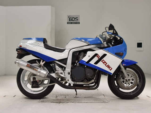 Suzuki GSX-R750 1988