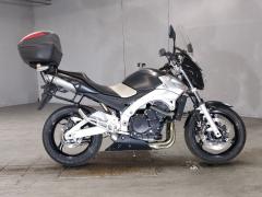Suzuki GSR400 2009