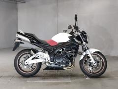 Suzuki GSR400 2007