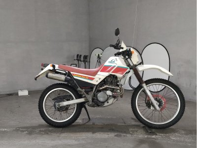 Yamaha SEROW XT225 1989