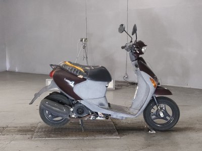 Suzuki LETS4