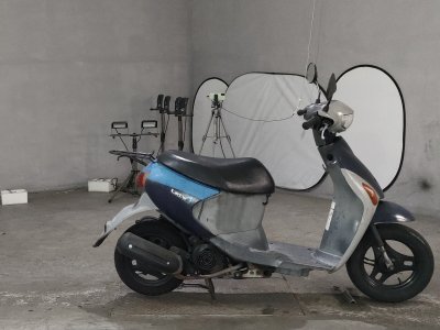 Suzuki LETS4