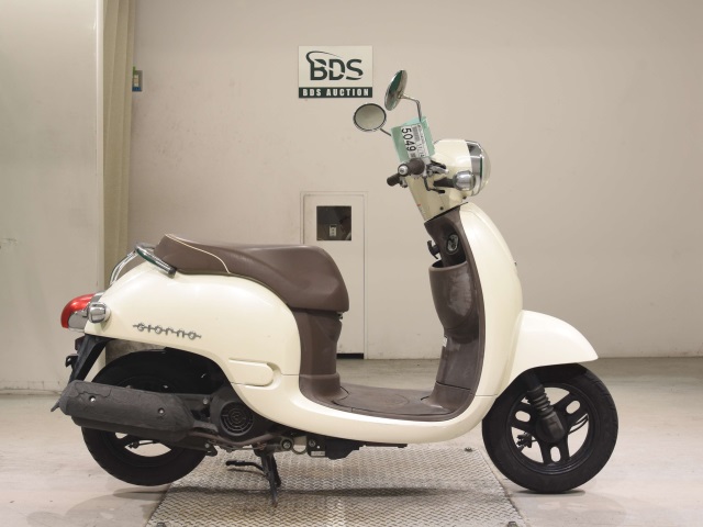 Honda GIORNO 2011
