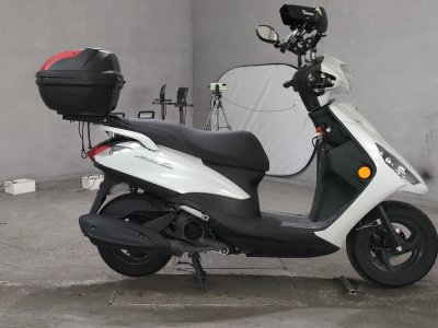 Yamaha AXIS Z 2022