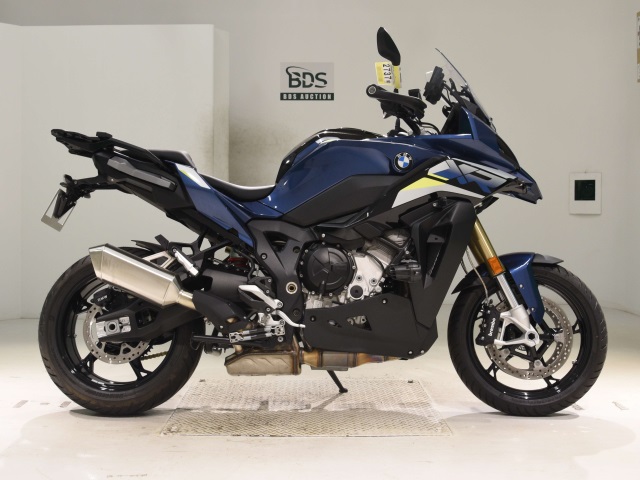 BMW S1000XR 2025