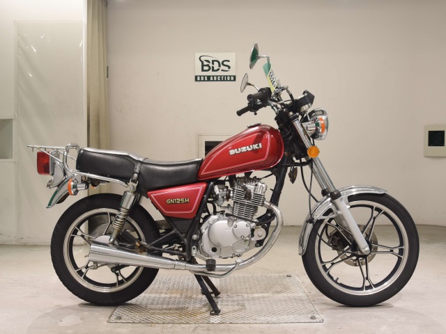 Suzuki GN125H 2016