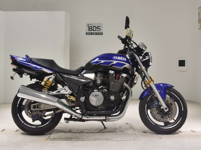 Yamaha XJR1300 2000