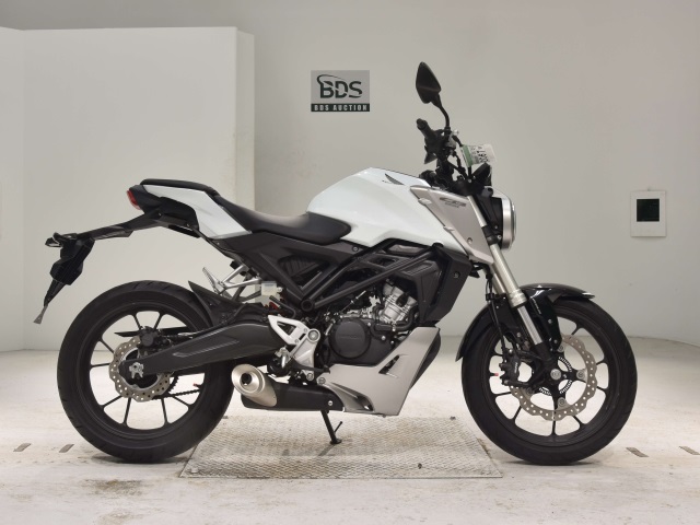 Honda CB125R 2018