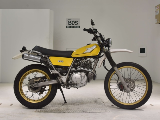 Yamaha SEROW XT225 2000