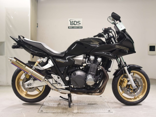 Honda CB1300SF BOLDOR 2011