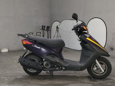 Yamaha AXIS TREAT 2015