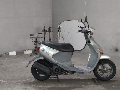 Suzuki LETS4