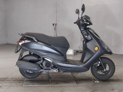 Yamaha AXIS Z