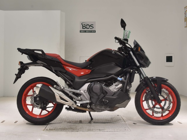Honda NC750SD 2016