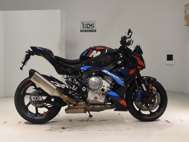 BMW M1000R 2024