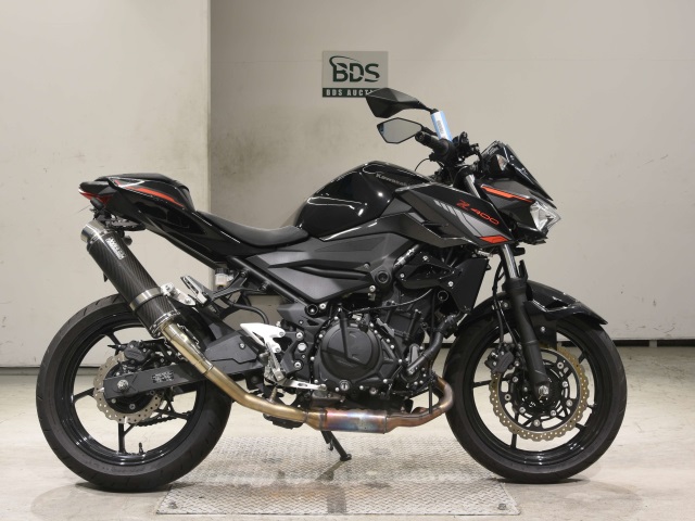 Kawasaki Z400 2024