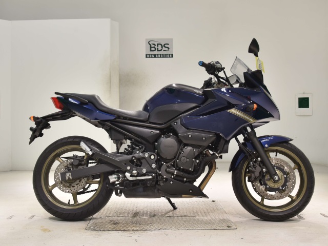 Yamaha XJ6 DIVERSIONA 2009
