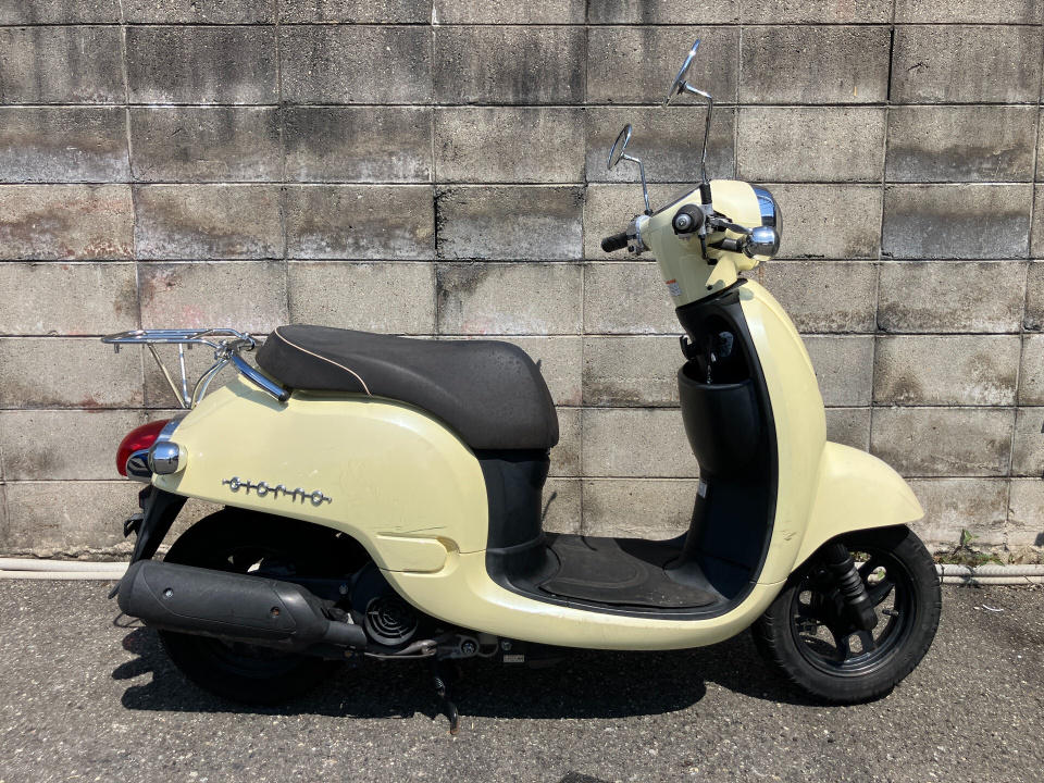 Honda GIORNO 2011