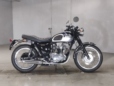Kawasaki W650 2005