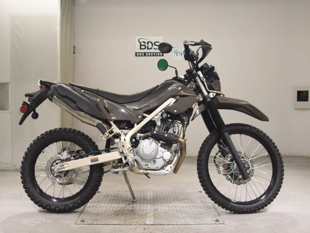 Kawasaki KLX230 SHERPA 2025