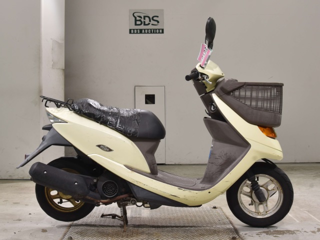 Honda DIO CESTA 2004
