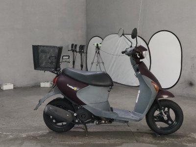 Suzuki LETS4