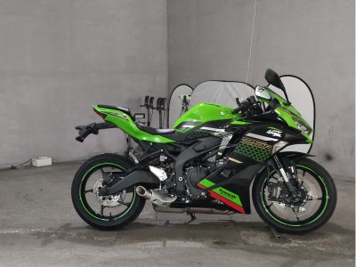 Kawasaki NINJA ZX-25R KRT 2021