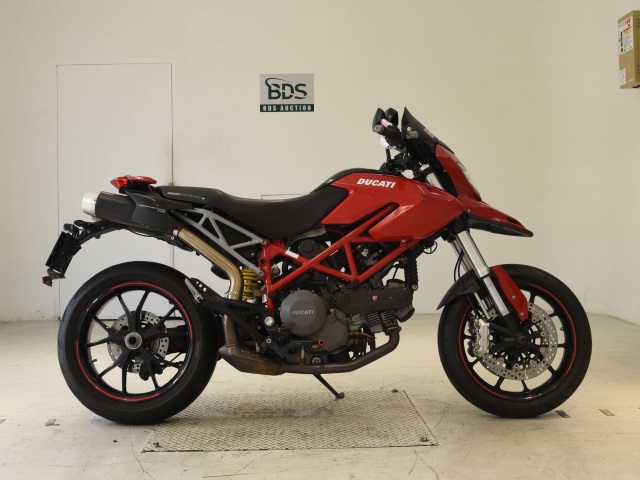 Ducati HYPERMOTARD 796 2010