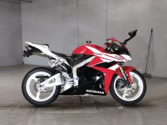 Honda CBR600RR 2021
