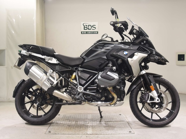 BMW r1250gs triple black 2023