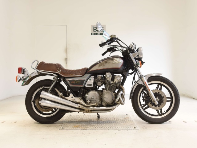 Honda CB750 CUSTOM EXCLUSIVE 1982