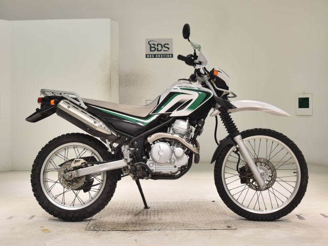 Yamaha SEROW XT250 2010