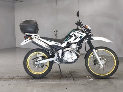 Yamaha SEROW XT250 2016