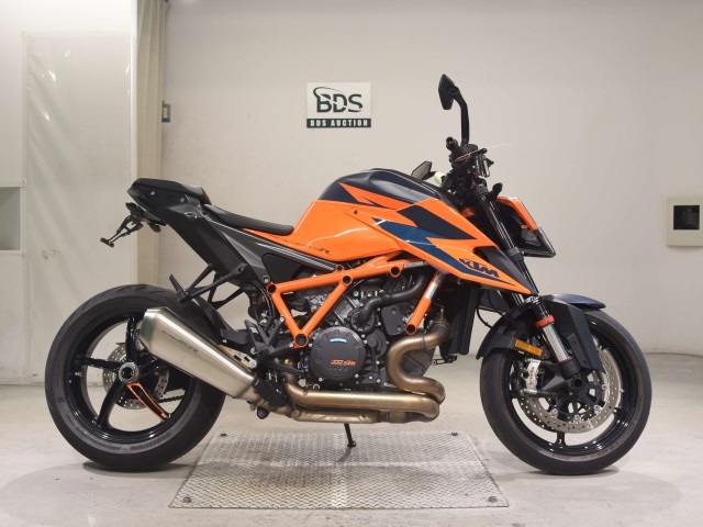 KTM 1290 SUPERDUKE R 2021
