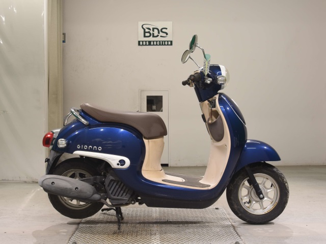 Honda GIORNO 2016