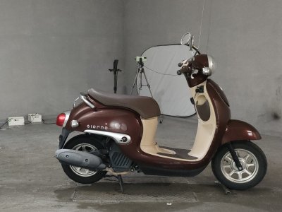Honda GIORNO 2018