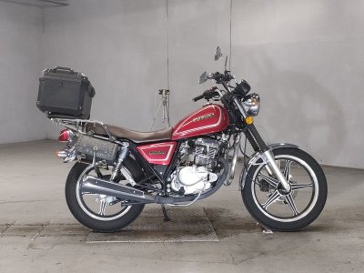 Suzuki GN125-2F 2018