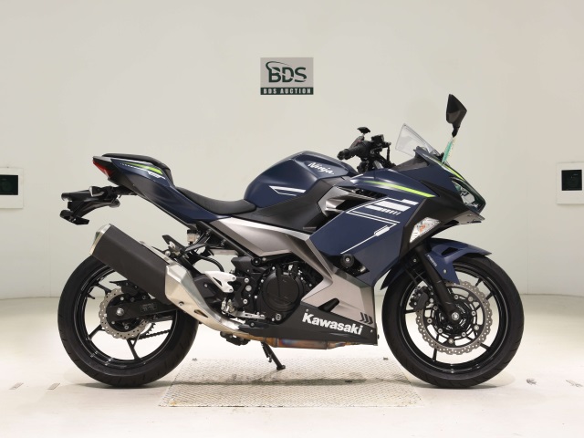 Kawasaki NINJA400 2021
