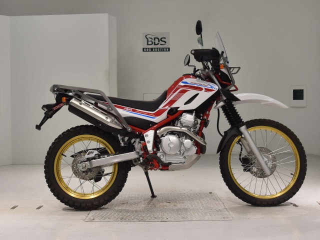 Yamaha SEROW XT250 2020