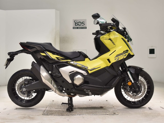 Honda X-ADV750-2 2025
