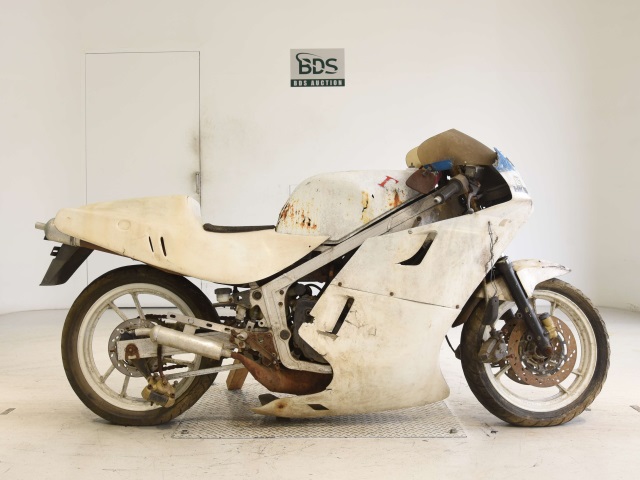 Suzuki RG400 GAMMA