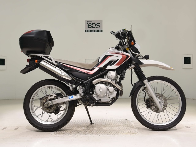 Yamaha SEROW XT250 2010