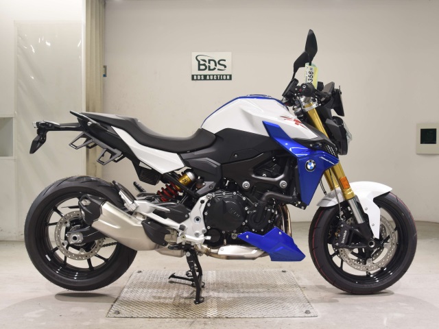 BMW F900R 2024