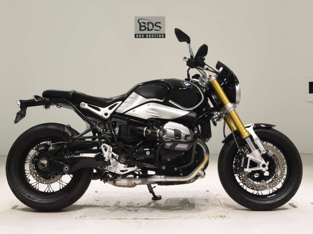 BMW R NINE T 2019