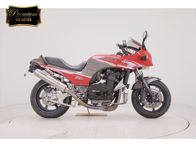 Kawasaki GPZ900R 2000