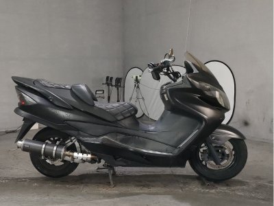Suzuki SKYWAVE 250S