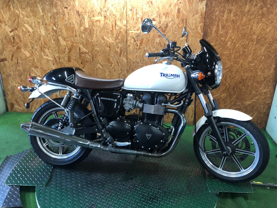 Triumph BONNEVILLE 2009